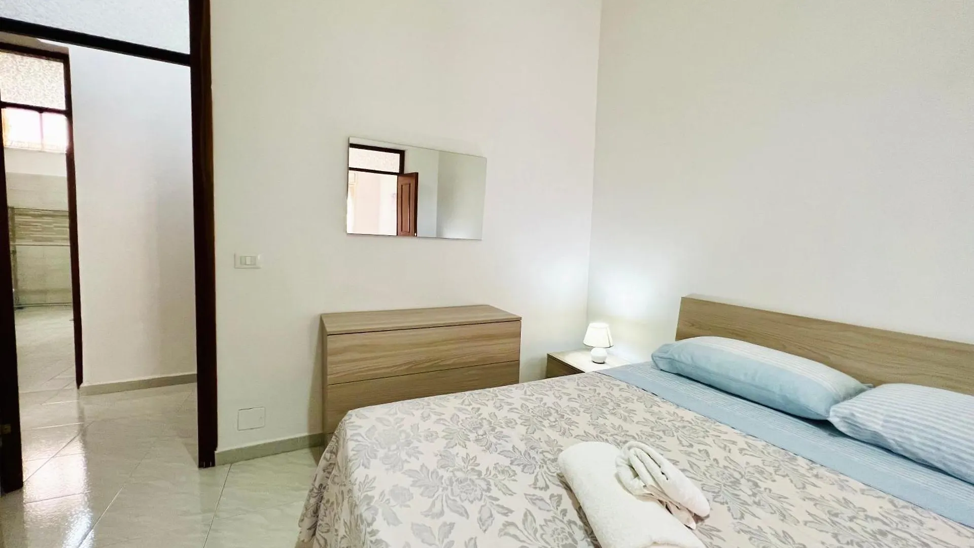 Casa Kennedy Villa Capaci 0*,